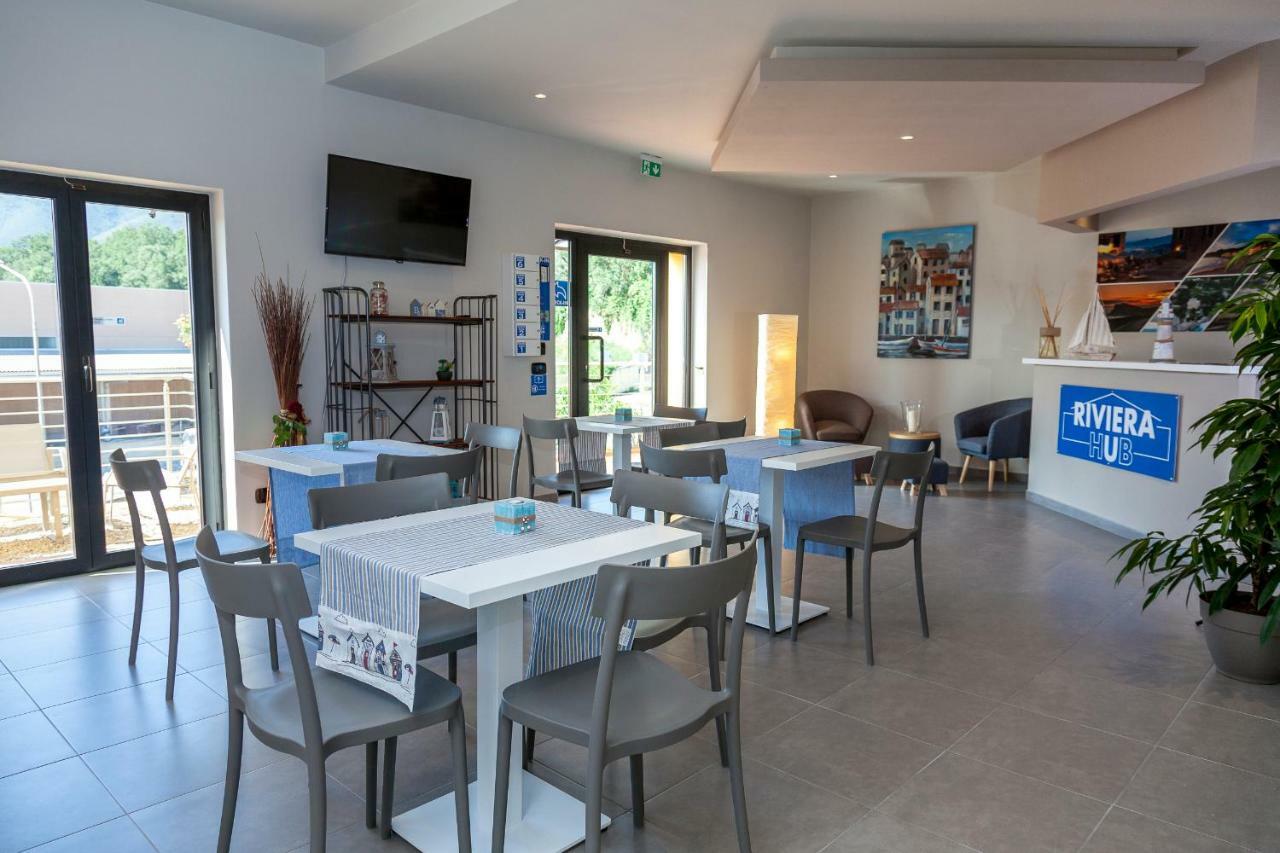 Riviera Hub Hotel Cisano sul Neva Kültér fotó